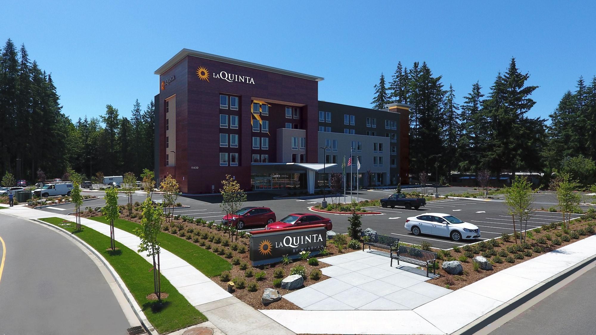La Quinta Inn & Suites By Wyndham Marysville Eksteriør bilde